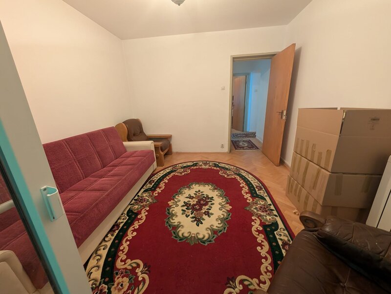 Titan, metrou (Aleea Barajul Bistritei), apartament 4 camere.